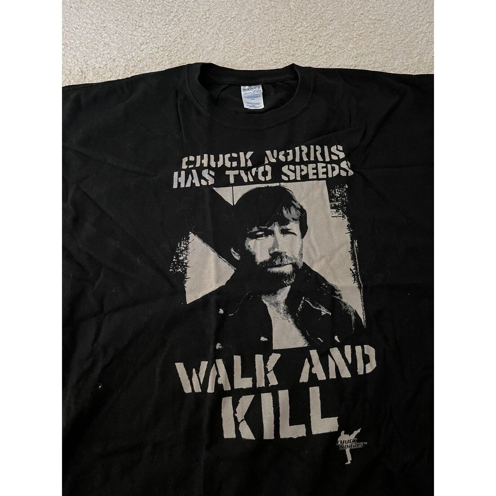 Chuck-Norris T-Shirt Size XXL Oversized Baggy Chuck-Norris-Has-Two-Speeds Tee